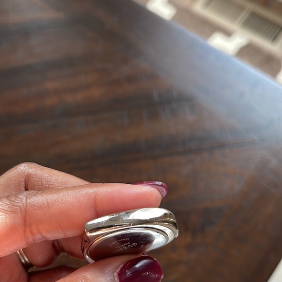 Guess Heart Shaped Charm/Pendant Watch - Picture 5 of 9